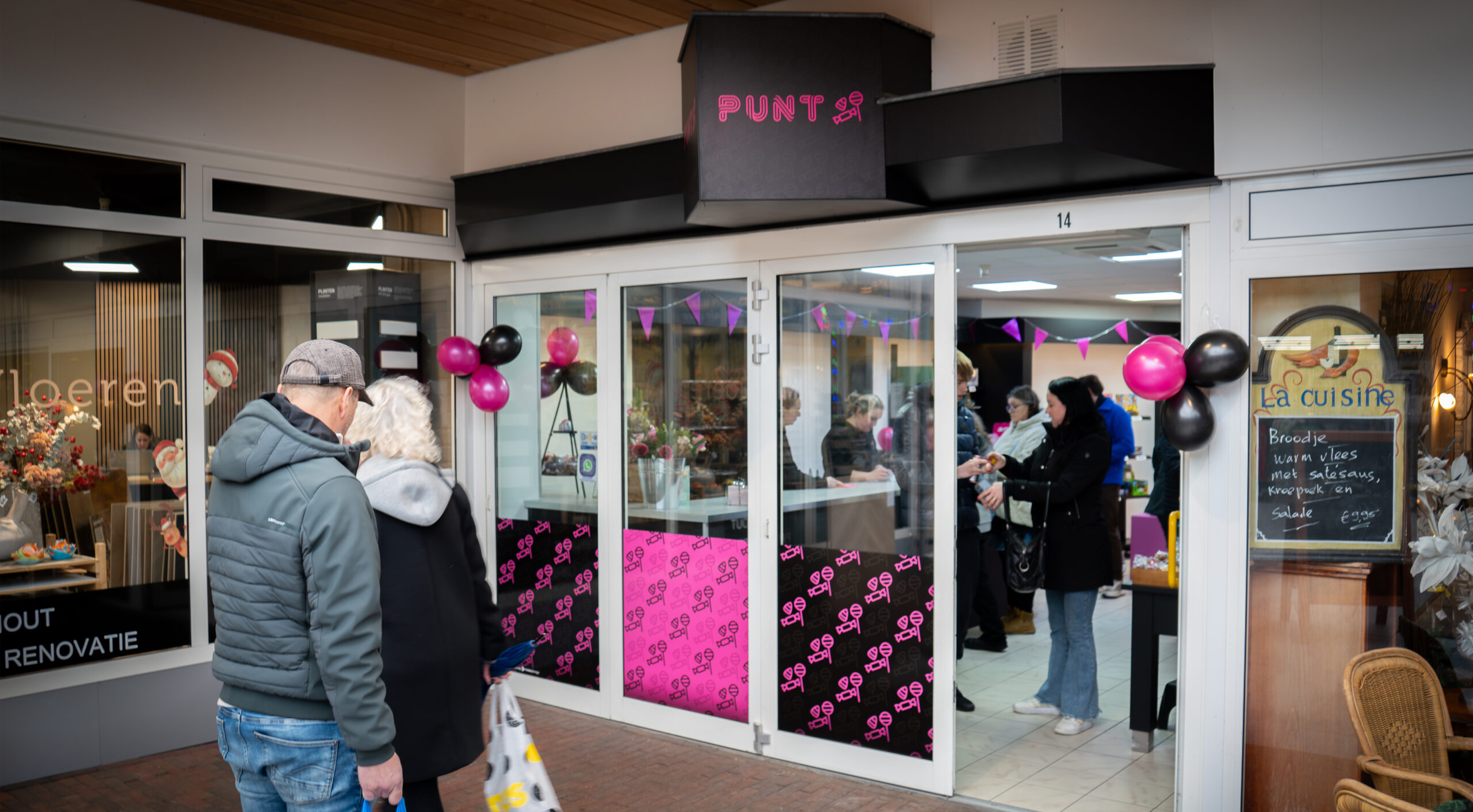 PUNT Snoepwinkel: Foto’s Opening 06 Dec. 2025